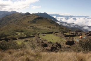 Imagen Paredones de Molleturo